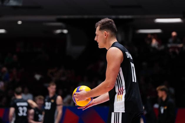 Canada V Germany - 2026 Men s Volleyball Nations League - Ottawa -Day1 Jan Zimmermann 17 of Germany competes during the 2026 Men s Volleyball Nations League match between Canada and Germany at TD Place Arena in Ottawa, Canada, on June 10, 2026. Ottawa Ontario Canada  Copyright: xYuanxTianx originalFilename:tian-2026mens260610_npFYk.jpg