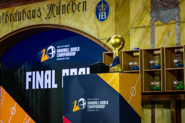 FINAL DRAW IHF MensÂ s Handball World Championship Germany 2027 10 06 2026 The final group draw for the Handball World Championship 2027 takes place today at the Hofbräuhaus in Munich - pictured is the World Cup trophy on the table Copyright: xBEAUTIFULxSPORTS Goldbergx