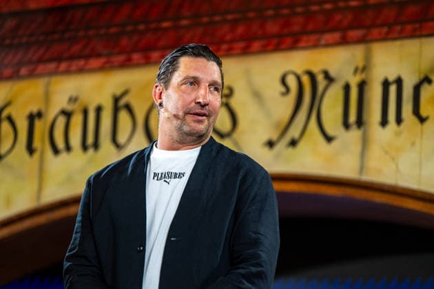 FINAL DRAW IHF MensÂ s Handball World Championship Germany 2027 10 06 2026 The final group draw for the Handball World Championship 2027 will take place today at the Hofbräuhaus in Munich - pictured here is the lottery draw fairy Stefan KRETZSCHMAR Copyright: xBEAUTIFULxSPORTS Goldbergx