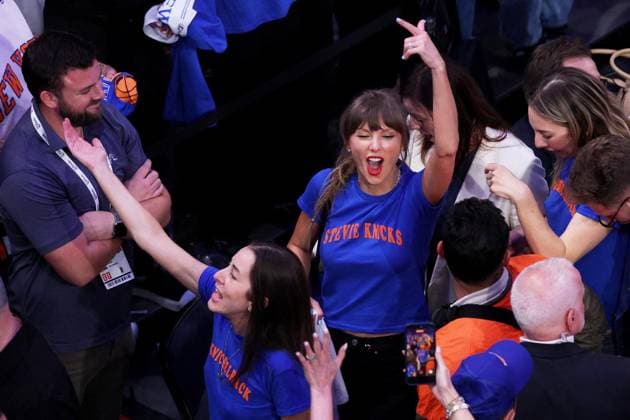 Basketball, NBA Finals, New York Knicks - San Antonio Spurs, Taylor Swift in the audience