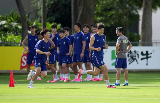 (260611) -- GUADALAJARA, June 11, 2026 -- South Korea s players take part in a training session in Guadalajara, Mexico on June 10, 2026, ahead of the FIFA World Cup, WM, Weltmeisterschaft, Fussball football match between South Korea and the Czech Republic. (Photo by Xinhua) (SP)MEXICO-GUADALAJARA-FOOTBALL-FIFA WORLD CUP-SOUTH KOREA-TRAINING MartinxZabala 