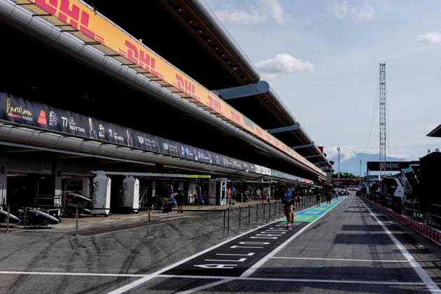 BARCELONA Pit Lane Overview during the Formula 1 Spain Catalonia at the Circuit de Barcelona Catalunya on June 11, 2026 in Barcelona, Spain Photo by DeFodi Images