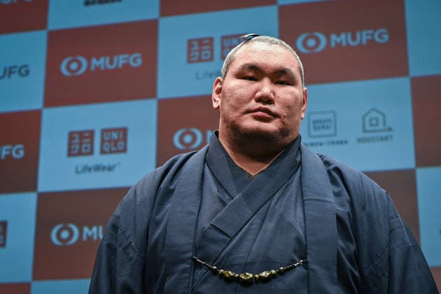 MUFG Paris Sumo Tournament press conference, PK, Pressekonferenz - Paris Hoshoryu Tomokatsu poses for a photo after a press conference for the MUFG Paris Sumo Tournament 2026 in Paris on June 11, 2026. Photo by Firas Abdullah ABACAPRESS.COM Paris Ile-de-France France  Copyright: xAbdullahxFiras ABACAx