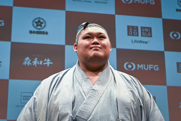MUFG Paris Sumo Tournament press conference, PK, Pressekonferenz - Paris Onosato Daiki poses for a photo after a press conference for the MUFG Paris Sumo Tournament 2026 in Paris on June 11, 2026. Photo by Firas Abdullah ABACAPRESS.COM Paris Ile-de-France France  Copyright: xAbdullahxFiras ABACAx