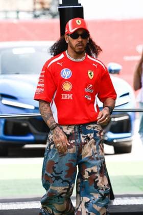 HAMILTON Lewis gbr , Scuderia Ferrari SF 26, portrait during the Formula 1 Barcelona Catalunya Grand Prix 2026, 7th round of the 2026 Formula One World Championship from June 12 to 14, 2026 on the Circuit de Barcelona Catalunya, in Montmelo, Spain Photo Hoch Zwei Montmelo Spain
