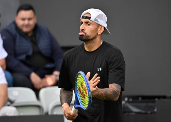Nick Kyrgios AUS Gesture Gesture Applause for opponent Tennis Men BOSS Open ATP 250 Stuttgart 2026 Weissenhof BOSS Open ATP 250 Stuttgart 2026