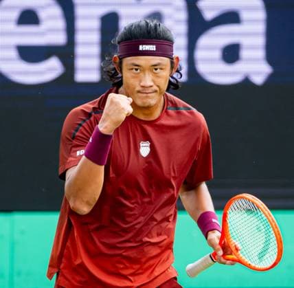 DEN BOSCH - Zhizhen Zhang (CHN) during the ATP, Tennis Herren singles match against Tallon Griekspoor at the LibÃ ma Open 2026. The combined ATP WTA, Tennis Damen tournament is being held on the event grounds of the former Autotron car theme park. IRIS VAN DEN BROEK ANP xVIxANPxSportx xxANPxIVx 560739705 originalFilename: 560739705.jpg