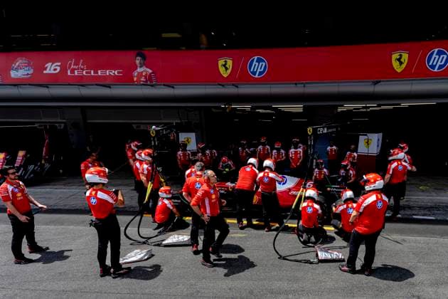 BARCELONA Practice pit stops with the car of Formula 1 driver Charles Leclerc or Scuderia Ferrari HP during the Formula 1 Spain Catalonia at the Circuit de Barcelona Catalunya on June 11, 2026 in Barcelona, Spain Photo by DeFodi Images