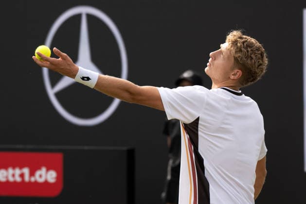 Martin Landaluce ESP xettx, Germany, Stuttgart, 11 06 2026, Tennis, Boss Open, Day 6, 2026, Round of 16, M Landaluce ESP T Fritz USA , TC Weissenhof, Center Court