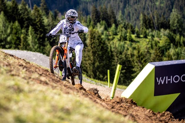 Whoop UCI Mountain Bike World Series Leogang Downhill HULSEBOSCH Eliana SANTA CRUZ SYNDICATEat Whoop UCI Mountain Bike World Series Leogang Downhill, 11 06 2026,in Leogang,AUT Photo Sebastian Sternemann
