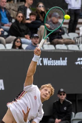 Martin Landaluce ESP xettx, Germany, Stuttgart, 11 06 2026, Tennis, Boss Open, Day 6, 2026, Round of 16, M Landaluce ESP T Fritz USA , TC Weissenhof, Center Court