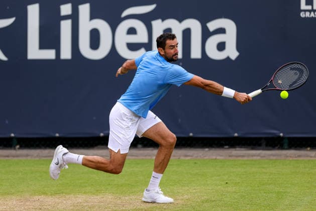 ROSMALEN, NETHERLANDS - JUNE 11: Marin Cilic of Croatia plays a backhand in his Men s Singles Second Round match against Nuno Borges of Portugal during Day 4 of the Libema Open Grass Court Championships at the Autotron on June 11, 2026 in Rosmalen, Netherlands.  Copyright: xRenexNijhuis MBxMediax