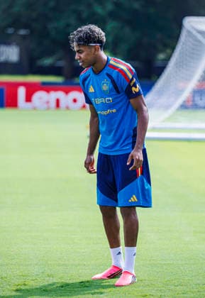 Sapin national team, Nationalteam World Cup - 11 06 2026 Lamine Yamal of Spain during the Spanish national team s training session at their World Cup base camp at the Baylor School in Chattanooga, United States of America on June 11, 2026. Photo (PGS Photo Agency) Chattanooga United Satates of America Copyright: xPGSxPhotoxAgencyx