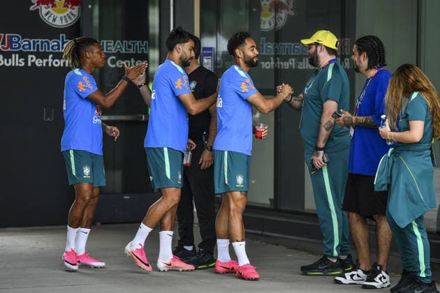 Brazilian Team greets staff before training at their New Jersey base the Columbia Park Training Facility in Morristown, NJ, United States. (Photo by Rebekah Wynkoop SPP)  Copyright: xRebekahxWynkoop SPPx Sportspressphoto_SPR164985