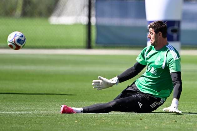 Belgian national football team - FIFA World Cup, WM, Weltmeisterschaft, Fussball 2026 - media activities 11 06 2026 RENTON, UNITED STATES OF AMERICA - JUNE 11 : Courtois Thibaut goalkeeper of Belgium pictured during a training session of the Belgian national football team during the FIFA World Cup 2026 on June 11, 2026 in Renton, United States of America, 11 06 2026 Renton United States of America  Copyright: xNicoxVereeckenx