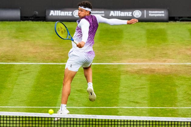 Stuttgart, GERMANY - June 11: Ben Shelton (USA) during the Singles Match between Ben Shelton (USA) vs. Marcos Giron (USA) at BOSS OPEN 2026, Tennisanlage Weissenhof on June 11, 2026 in Stuttgart, Germany. Baden-Württemberg Germany Copyright: xTimoxSteinx