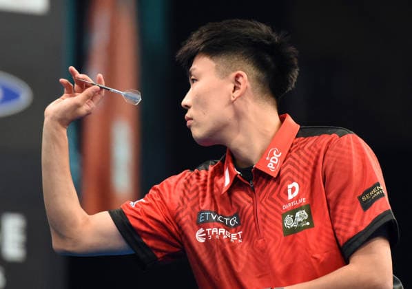 11 06 2026, xhbx, Dart World Cup of Darts 2025, v l Phuay Wei Tan Singapore DFL DFB REGULATIONS PROHIBIT ANY USE OF PHOTOGRAPHS as IMAGE SEQUENCES and or QUASI VIDEO Frankfurt
