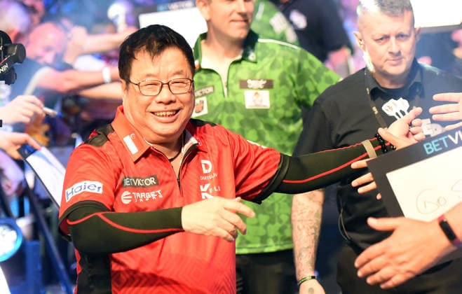 11 06 2026, xhbx, Dart World Cup of Darts 2025, v l Paul Lim Singapore DFL DFB REGULATIONS PROHIBIT ANY USE OF PHOTOGRAPHS as IMAGE SEQUENCES and or QUASI VIDEO Frankfurt