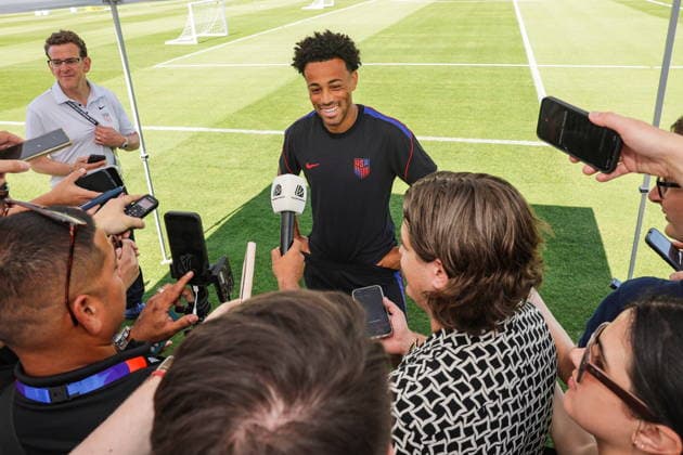 FIFA World Cup, WM, Weltmeisterschaft, Fussball 2026 - USA Training Session Tyler Adams of the United States speaks to the media during a training session for the national team, Nationalteam at the Great Park Sports Complex in Irvine, California, USA, 11 June 2026. IRVINE CALIFORNIA UNITED STATES  Copyright: xCHRISxTORRESx