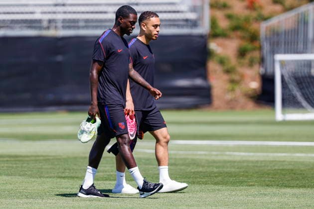 FIFA World Cup, WM, Weltmeisterschaft, Fussball 2026 - USA Training Session Tim Weah and Sergino Dest of the United States attend a training session for the national team, Nationalteam at the Great Park Sports Complex in Irvine, California, USA, 11 June 2026. IRVINE CALIFORNIA UNITED STATES  Copyright: xCHRISxTORRESx