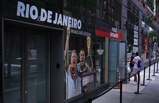Football FIFA World Cup 2026 11 06 2026 Exterior view of the German House of Soccer in Manhattan New York, Pre Opening at the opening match of the World Cup 2026, Mexico South Africa, fourth German World Cup victory 2014 in Rio Brazil, Bastian Schweinsteiger and Lukas Podolski with trophy