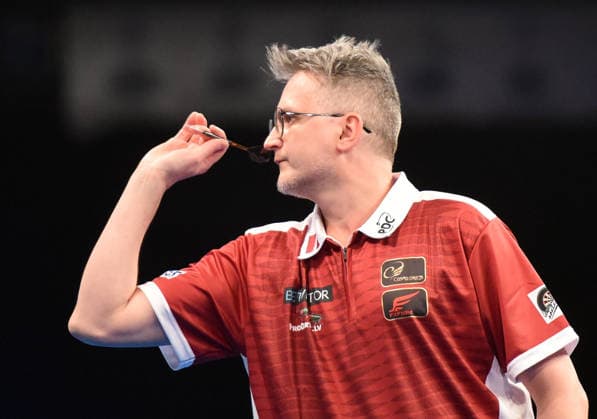 11 06 2026, xhbx, Dart World Cup of Darts 2025, v l Valters Melderis Latvia DFL DFB REGULATIONS PROHIBIT ANY USE OF PHOTOGRAPHS as IMAGE SEQUENCES and or QUASI VIDEO Frankfurt