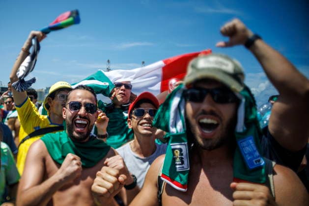 FIFA World Cup, WM, Weltmeisterschaft, Fussball 2026 Mexico vs South Africa match watch party in Miami People attend the FIFA World Cup 2026 Mexico vs South Africa match watch party in Miami Beach, Florida, USA, 11 June 2026. MIAMI FLORIDA United States  Copyright: xCRISTOBALxHERRERA-ULASHKEVICHx