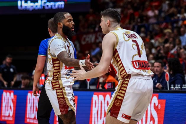 EA7 Emporio Armani Milano - Umana Reyer Venezia - Campionato italiano Basket 2025 2026 R.J. Cole, Leonardo Candi EA7 Emporio Armani Milano - Umana Reyer Venezia Legabasket Serie A Unipol 2025 2026 Playoff - Finale - Gara 1 Milano, 11 06 2026 Foto Susanna Arioli Ciamillo-Castoria Milano Lombardia Italy  Copyright: xSusannaxAriolix