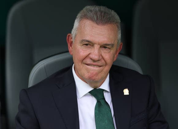 MEXICO CITY, MEXICO - JUNE 11: Mexico Head Coach Javier Aguirre looks on before the FIFA World Cup, WM, Weltmeisterschaft, Fussball 2026 Group A match between Mexico and South Africa at Mexico City Stadium on June 11, 2026 in Mexico City, Mexico.  Copyright: xMBxMediax