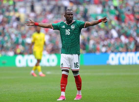 MEXICO CITY, MEXICO - JUNE 11: Julian Quinones of Mexico gesticulates during the FIFA World Cup, WM, Weltmeisterschaft, Fussball 2026 Group A match between Mexico and South Africa at Mexico City Stadium on June 11, 2026 in Mexico City, Mexico.  Copyright: xMBxMediax
