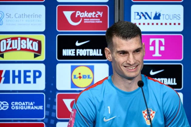 Alexandria, USA, 110626. Croatian national team, Nationalteam players Martin Baturina and Dominik Livakovic at he press conference, PK, Pressekonferenz in the base camp during the FIFA World Cup, WM, Weltmeisterschaft, Fussball Photo: Boris Kovacev CROPIX Copyright: xxBorisxKovacevx xCROPIXx press_hrvatska10-110626