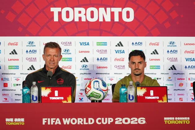 Canada MD-1 press conference, PK, Pressekonferenz - 2026 FIFA World Cup, WM, Weltmeisterschaft, Fussball Jesse Marsch Head Coach and Stephen EUSTAQUIO 07 of Canada during the 2026 FIFA World Cup press conference one day before the match between Canada and Bosnia and Herzegovina at Toronto Stadium. on June 11, 2026 in Toronto, Canada. (Photo by Leonardo Ramirez Eyepix Group) Copyright: xLeonardoxRamirezx xEyepixxGroupx LR11062026-01630