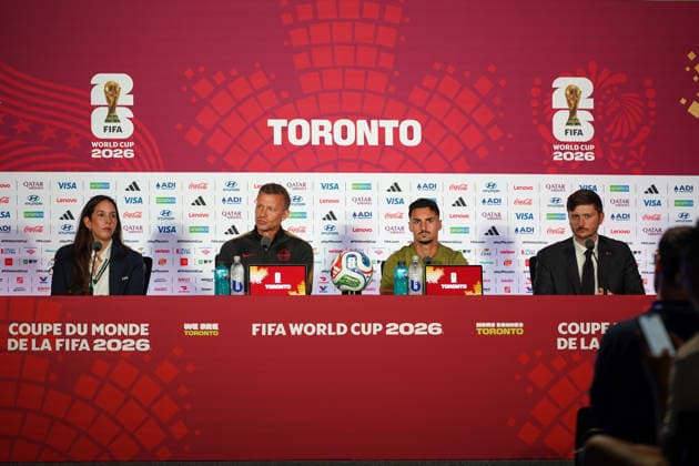Canada MD-1 press conference, PK, Pressekonferenz - 2026 FIFA World Cup, WM, Weltmeisterschaft, Fussball Jesse Marsch Head Coach and Stephen EUSTAQUIO 07 of Canada during the 2026 FIFA World Cup press conference one day before the match between Canada and Bosnia and Herzegovina at Toronto Stadium. on June 11, 2026 in Toronto, Canada. (Photo by Leonardo Ramirez Eyepix Group) Copyright: xLeonardoxRamirezx xEyepixxGroupx LR11062026-01632