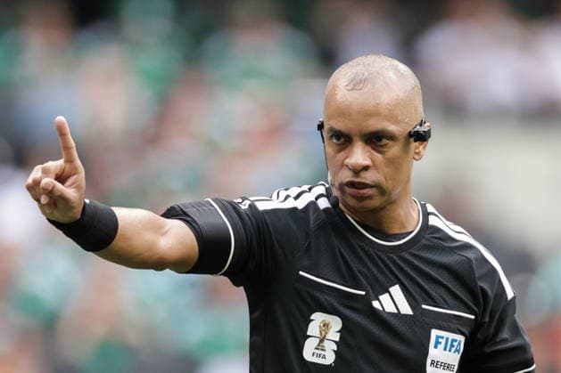 MEXICO, MEXICO CITY - JUNE 11, 2026: Referee Wilton Sampaio in the 2026 FIFA World Cup, WM, Weltmeisterschaft, Fussball Group A football match between Mexico and South Africa at Mexico City Stadium. Mikhail Sinitsyn TASS  93685907
