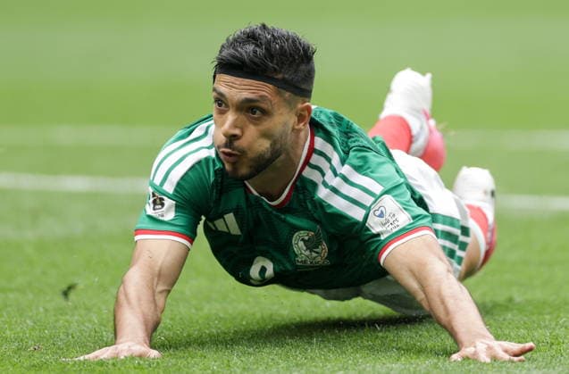 MEXICO, MEXICO Mexico City - JUNE 11, 2026: Mexico s Raul Jimenez in action in the 2026 FIFA World Cup, WM, Weltmeisterschaft, Fussball Group A football match between Mexico and South Africa at Mexico City Stadium World Cup 2026: Mexico 2:0 South Africa  - ZUMAt113 20260611_zaa_t113_440 Copyright: xMikhailxSinitsynx