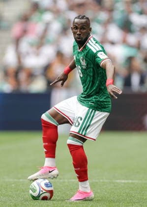 MEXICO, MEXICO Mexico City - JUNE 11, 2026: Mexico s Julian Quinones in action in the 2026 FIFA World Cup, WM, Weltmeisterschaft, Fussball Group A football match between Mexico and South Africa at Mexico City Stadium World Cup 2026: Mexico 2:0 South Africa  - ZUMAt113 20260611_zaa_t113_441 Copyright: xMikhailxSinitsynx