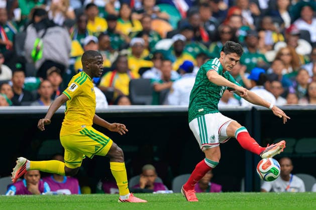 FIFA WORLD CUP 2026 FIFA WORLD CUP 2026 MEXICO VS SOUTH AFRICA 11062026 MEXICO CITY, MEXICO Action photo of Aubrey Modiba 6 of South Africa and Israel Reyes 15 of Mexico, during the opening game of the FIFA World Cup 2026, held at the Estadio Ciudad de Mexico of Mexico City Action photo of Aubrey Modiba 6 die Sudafrica and Israel Reyes 15 of Mexico, during the opening game of the FIFA World Cup 2026, held at the Estadio Ciudad de Mexico of Mexico City PHOTO BY IMAGENSHOP AGENCIA FOTOGRAFICA MEXICO CITY MEXICO CITY MEXICO CITY MEXICO Copyright: xJorgexReyesx