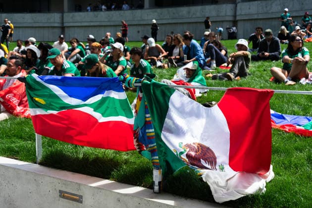 VANCOUVER, CANADA - JUNE 11: Flags of South Africa and Mexico are shown at the first match watch party of the FIFA World Cup, WM, Weltmeisterschaft, Fussball 2026 between Mexico and South Africa during the FIFA Fan Festival at the PNE Amphitheatre in Hastings Park on June 11, 2026 in Vancouver, British Columbia, Canada.  Copyright: xAmyxElle SPPx Sportspressphoto_SPR165153