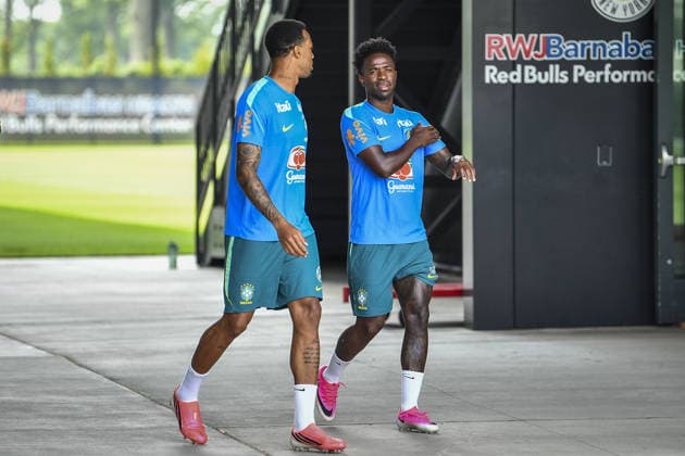 Gabriel Magalhaes and Vini Jr. enter training at their New Jersey base the Columbia Park Training Facility in Morristown, NJ, United States. (Photo by Rebekah Wynkoop SPP)  Copyright: xRebekahxWynkoop SPPx Sportspressphoto_SPR165194