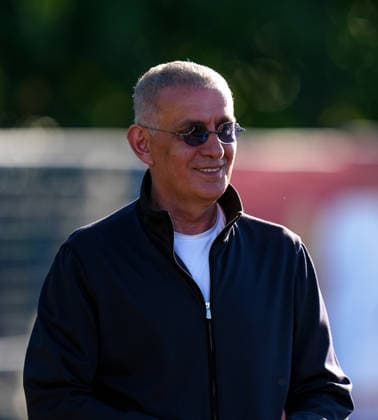 Turkish National Football Team held its first training session in Canada VANCOUVER, CANADA - JUNE 11: Turkish Football Federation (TFF) President Ibrahim Haciosmanoglu follows the Turkish National Football Team players first training session in Vancouver, Canada, on June 11, 2026. Following their arrival from their main training camp in Arizona, began on-field tactical preparations ahead of their opening Group D match against Australia in the 2026 FIFA World Cup, WM, Weltmeisterschaft, Fussball Ercin Erturk Anadolu Vancouver Canada. Editorial use only. Please get in touch for any other usage.  Copyright: x2026xAnadoluxErcinxErturkx