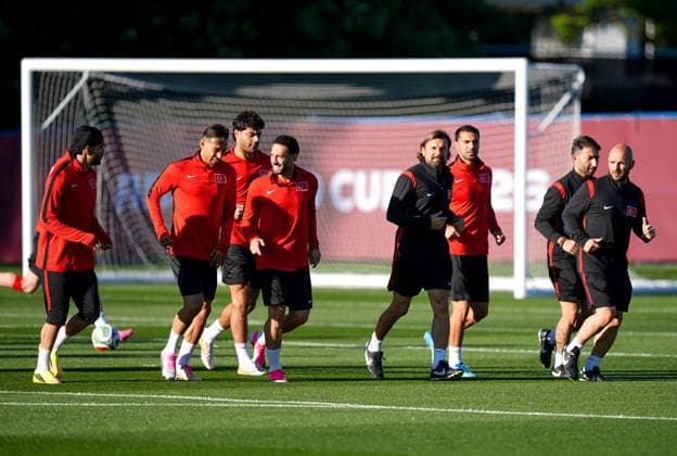 Turkish National Football Team held its first training session in Canada VANCOUVER, CANADA - JUNE 11: Turkish National Football Team players take part in their first training session in Vancouver, Canada, on June 11, 2026. Following their arrival from their main training camp in Arizona, began on-field tactical preparations ahead of their opening Group D match against Australia in the 2026 FIFA World Cup, WM, Weltmeisterschaft, Fussball Ercin Erturk Anadolu Vancouver Canada. Editorial use only. Please get in touch for any other usage.  Copyright: x2026xAnadoluxErcinxErturkx