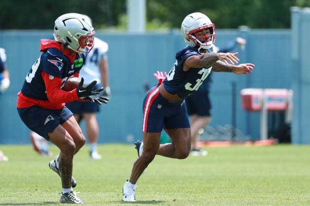 FOXBOROUGH, MA- JUNE 11: Jeremiah Webb 29 of the New England Patriots catches the ball in a drill during New England Patriots Minicamp on June 11, 2026, at Gillette Stadium in Foxborough, Massachusetts. (Photo by Summer Lamont Icon Sportswire) NFL, American Football Herren, USA JUN 11 New England Patriots Minicamp EDITORIAL USE ONLY Icon260611032