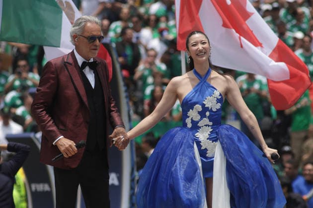 2026 FIFA World Cup, WM, Weltmeisterschaft, Fussball Opening Ceremony Andrea Bocelli and South Korean singer Ejae perform during the 2026 FIFA World Cup opening ceremony at Estadio Azteca. on June 11, 2026 in Mexico City, Mexico. (Photo by Ismael Rosas Eyepix Group) Copyright: xIsmaelxRosas xEyepixxGroupx IR_11062026_186880