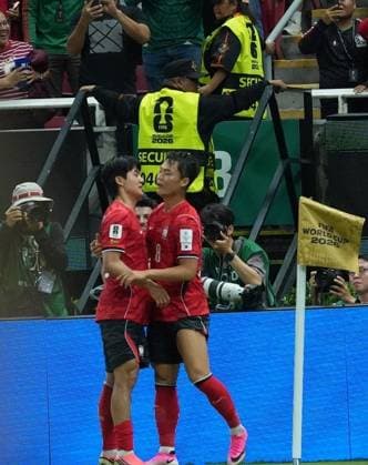 South Korea v Czechia - FIFA World Cup, WM, Weltmeisterschaft, Fussball 2026 - Group A ZAPOPAN, MEXICO - JUNE 11: Hwang In-beom (6) of South Korea celebrates after scoring a goal during the 2026 FIFA World Cup First Stage Group A match between South Korea and Czechia at Estadio Akron (Guadalajara Stadium) in Zapopan, Guadalajara, Mexico on June 11, 2026. Luciano Gonzalez Anadolu Zapopan Mexico. Editorial use only. Please get in touch for any other usage.  Copyright: x2026xAnadoluxLucianoxGonzalezx