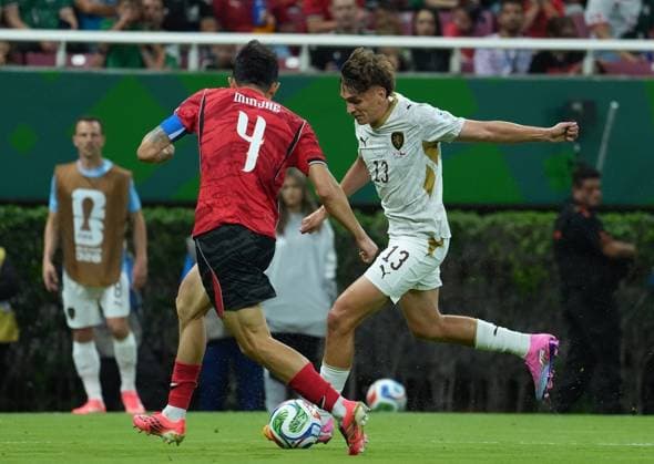 South Korea v Czechia - FIFA World Cup, WM, Weltmeisterschaft, Fussball 2026 - Group A ZAPOPAN, MEXICO - JUNE 11: Kim Min-jae (4) of South Korea in action againstMojmir Chytil (13) of Czechia during the 2026 FIFA World Cup First Stage Group A match between South Korea and Czechia at Estadio Akron (Guadalajara Stadium) in Zapopan, Guadalajara, Mexico on June 11, 2026. Luciano Gonzalez Anadolu Zapopan Mexico. Editorial use only. Please get in touch for any other usage.  Copyright: x2026xAnadoluxLucianoxGonzalezx