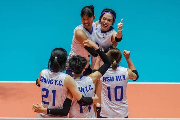 260611 -- ILOCOS SUR PROVINCE, June 11, 2026 -- Players of Chinese Taipei celebrate after winning the pool A match between Chinese Taipei and the Philippines at the 2026 AVC Women s Cup in Ilocos Sur Province, the Philippines, on June 11, 2026. SPPHILIPPINES-ILOCOS SUR PROVINCE-VOLLEYBALL-AVC WOMEN S CUP RouellexUmali  (SP)PHILIPPINES-ILOCOS SUR PROVINCE-VOLLEYBALL-AVC WOMEN S CUP IMAGO RouellexUmali  imago images 0858903694