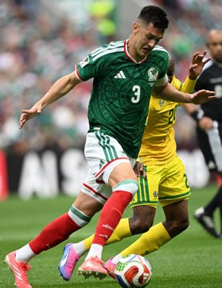 260612 -- MEXICO CITY, June 12, 2026 -- Cesar Montes L of Mexico competes during the group A match between Mexico and South Africa at the 2026 FIFA World Cup, WM, Weltmeisterschaft, Fussball at Mexico City Stadium in Mexico City, Mexico, June 11, 2026. SPMEXICO-MEXICO CITY-FOOTBALL-FIFA WORLD CUP-GROUP A-MEX VS RSA WuxWei  (SP)MEXICO-MEXICO CITY-FOOTBALL-FIFA WORLD CUP-GROUP A-MEX VS RSA IMAGO WuxWei  imago images 0858942106