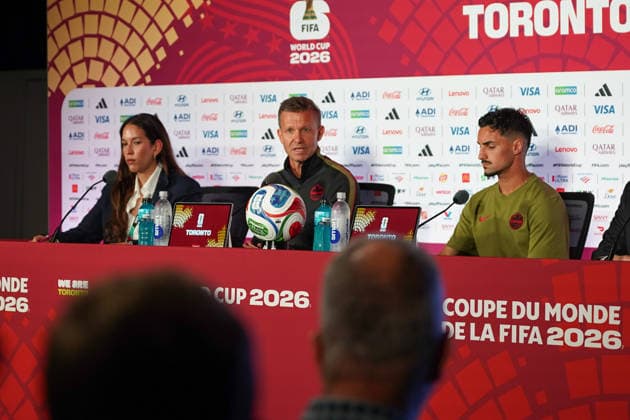 Canada MD-1 press conference, PK, Pressekonferenz - 2026 FIFA World Cup, WM, Weltmeisterschaft, Fussball Jesse Marsch Head Coach and Stephen EUSTAQUIO 07 of Canada during the 2026 FIFA World Cup press conference one day before the match between Canada and Bosnia and Herzegovina at Toronto Stadium. on June 11, 2026 in Toronto, Canada. Toronto Ontario Canada Copyright: xLeonardoxRamirezx