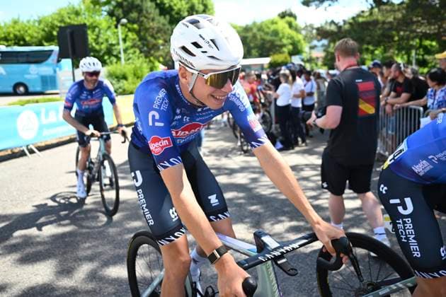 Tour Auvergne - Rhone-Alpes 2026 Stage 6 CREST-VOLAND, FRANCE - JUNE 12 : Remijn Senna (NED) of Alpecin - Premier Tech during stage 6 of the 78th edition of Tour Auvergne - Rhone-Alpes an UCI World Tour 2.UWT cycling road race stage for Men Elite of 182.3 km with start in Saint-Vulbas and finish in Crest-Voland on June 12, 2026 in Crest-Voland, France, 12 06 2026 ( Motordriver Guy De Vuyst - Crest-Voland France  Copyright: xVincentxKalutx