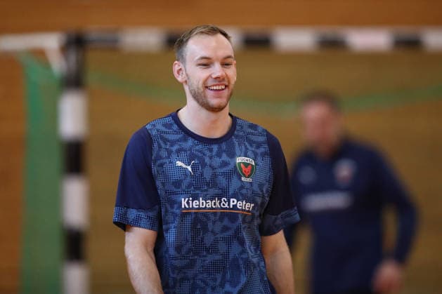 12 06 2026, xtgx, Handball, EHF Champions League, Final training Füchse Berlin v l Mathias Gidsel Berlin, 19 lacht Koeln